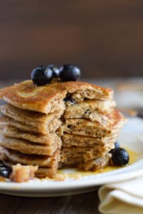 palacinky-s-mandlovym-maslom